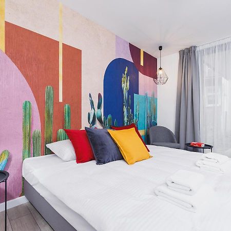 Wow! Aparthotel By Krakowmyplace Extérieur photo
