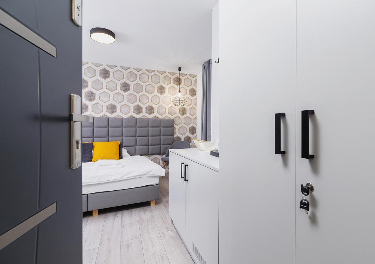 Wow! Aparthotel By Krakowmyplace Extérieur photo