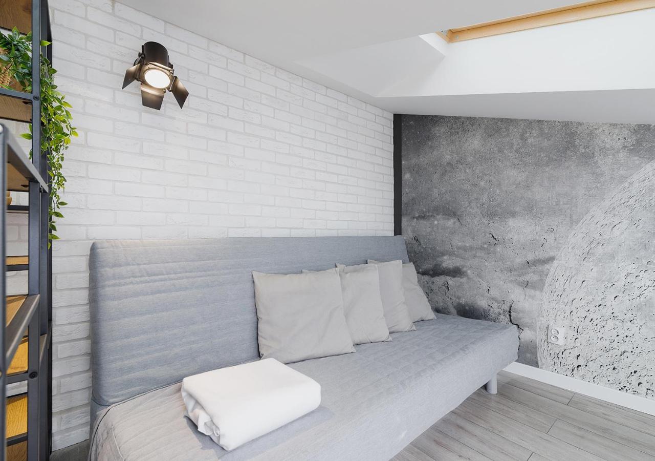 Wow! Aparthotel By Krakowmyplace Extérieur photo
